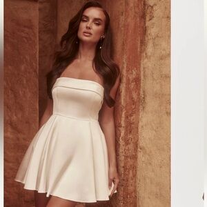 Meshki Eileen Short White Bridal Dress